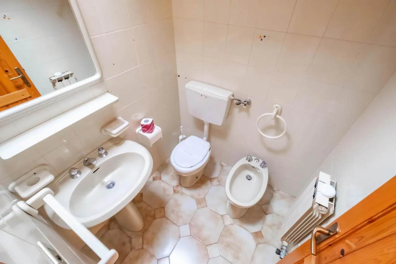 Appartement Agenzia Vear - Villa Angela Lido delle Nazioni Italie